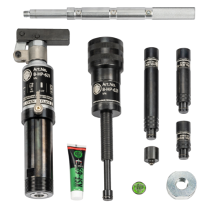 Wrzeciono hydrauliczne G 1 1/8“ do 15 ton w zestawie z walizką seria K-8-HP KUKKO kod: K-8-HP-637 - 2